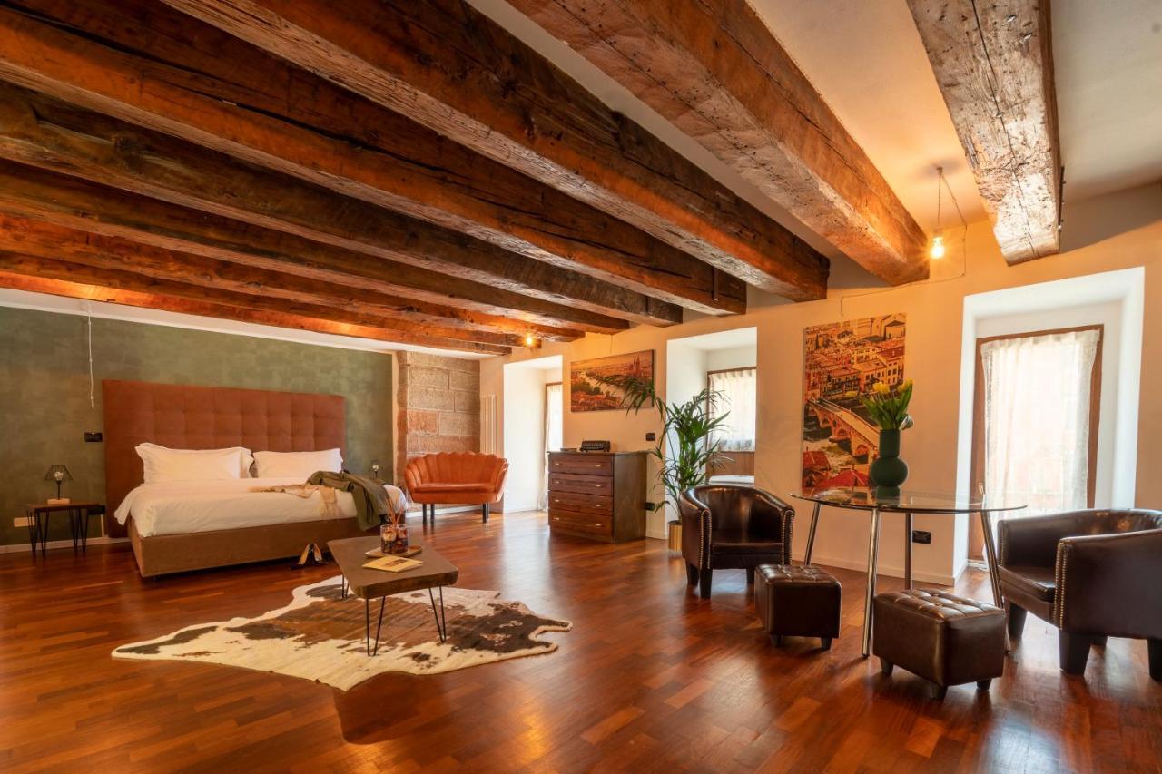 Aurelia Luxury - Piazza Delle Erbe Hotel Verona Eksteriør billede