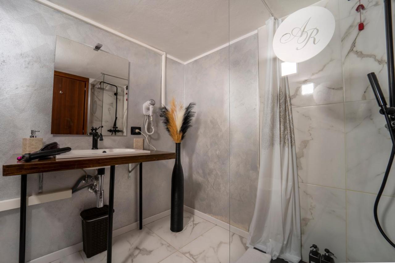Aurelia Luxury - Piazza Delle Erbe Hotel Verona Eksteriør billede